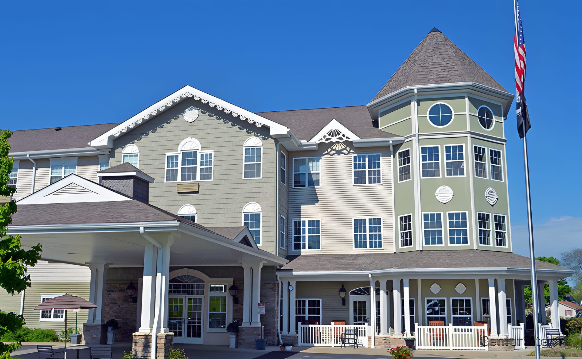 Bootstrap via serper_images (https://seniorsite.org/property/show/cedarhurst-of-granite-city)
