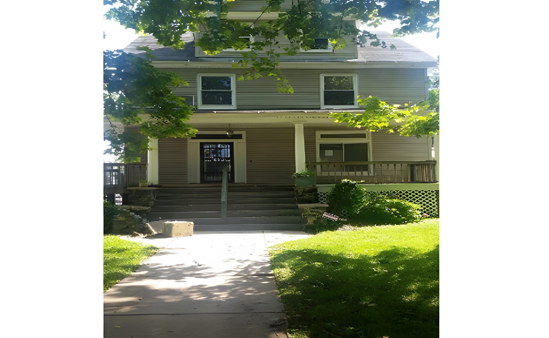 Bootstrap via serper_images (https://seniorsite.org/property/show/almost-like-home-inc)